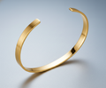 color:Gold